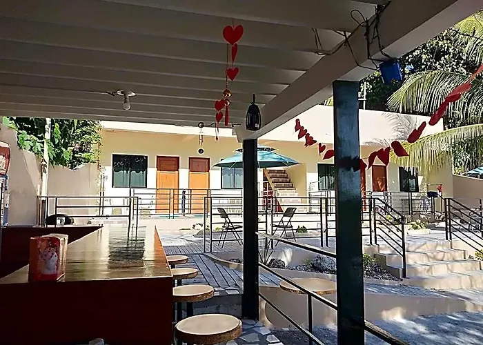 Joaquim's Lodge Oslob